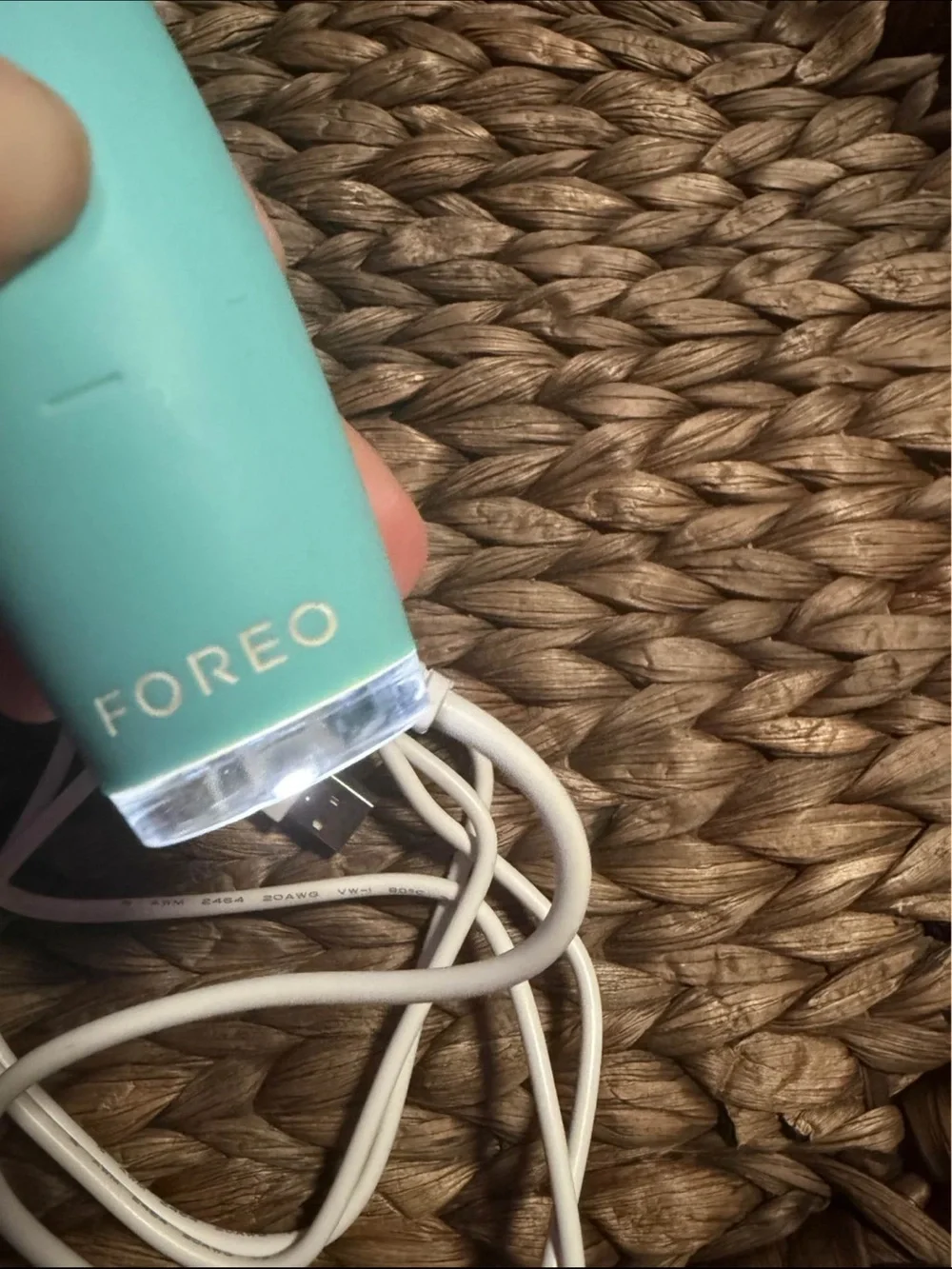 FOREO Aqua Blue Sonic tooth brush NO BRUSH HEADS